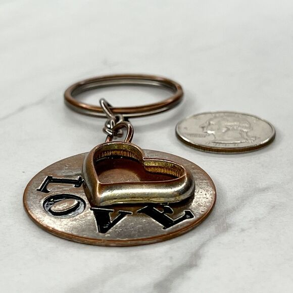 Silver and Gold Tone Metal Love Heart Keychain Keyring - Picture 6 of 7